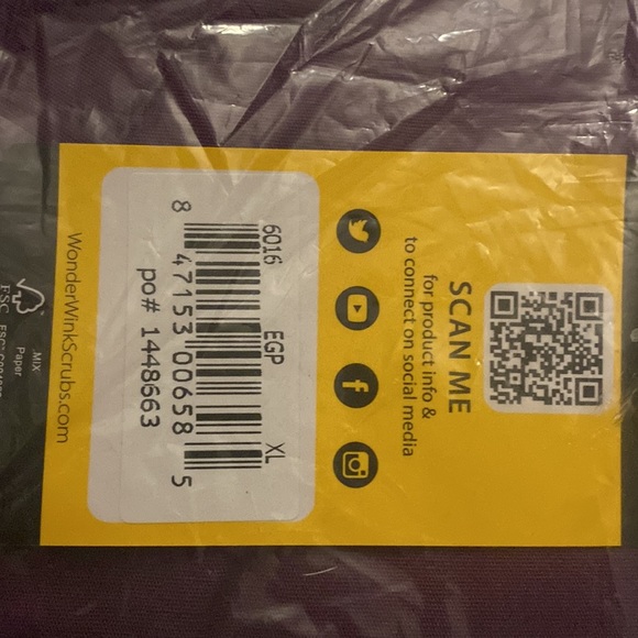 2 brand new wonderwink scrub tops - Picture 5 of 5